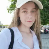Аня